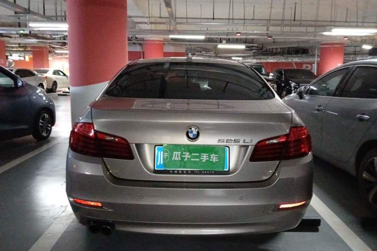 Used BMW 5 Series 2014 525Li Leading Model Exterior 4