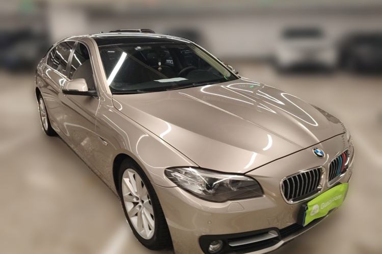 Used BMW 5 Series 2014 528Li xDrive Premium Edition Front Right 45 Deg