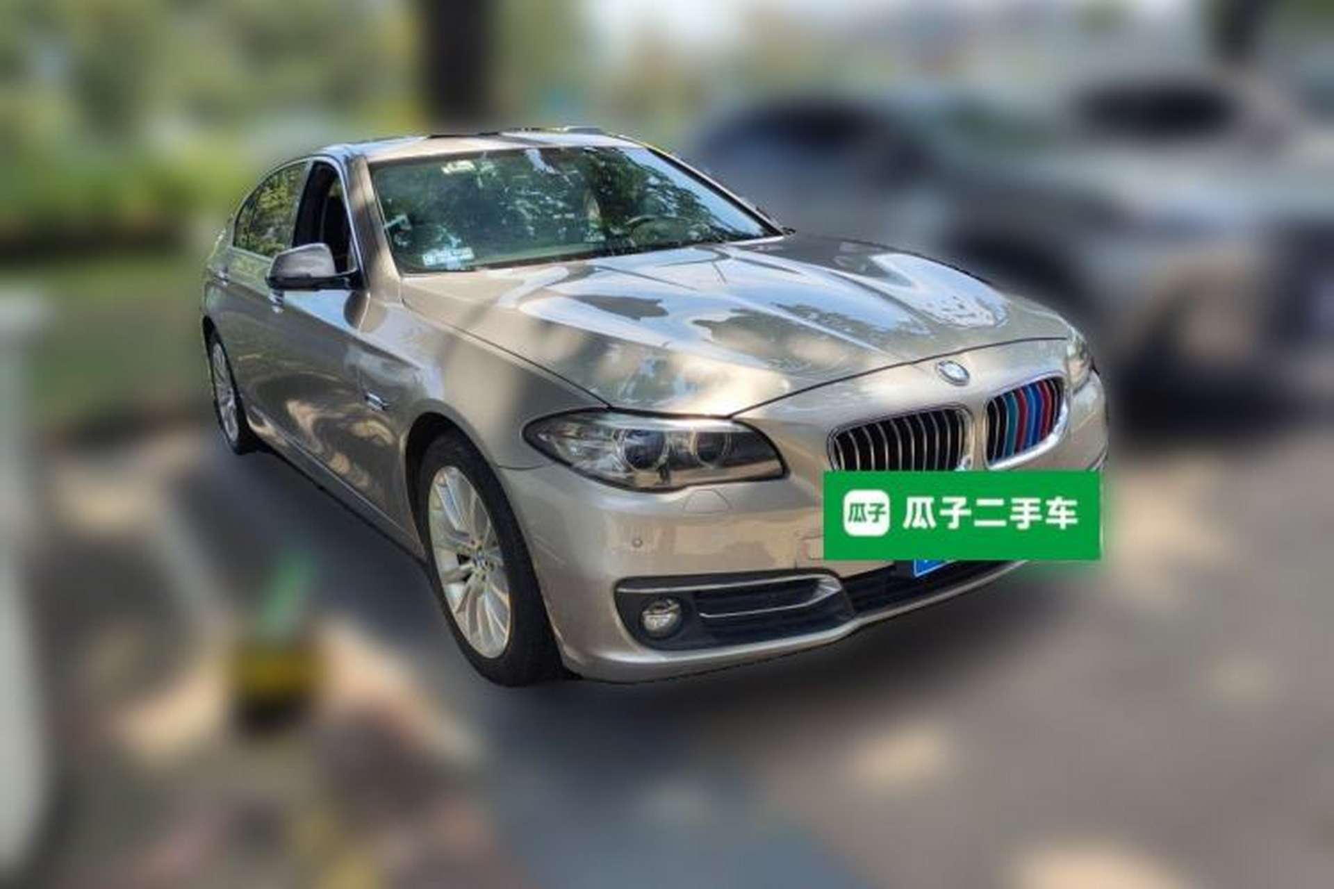 Used BMW 5 Series 2014 525Li Luxury Design Package Front Right 45 Deg