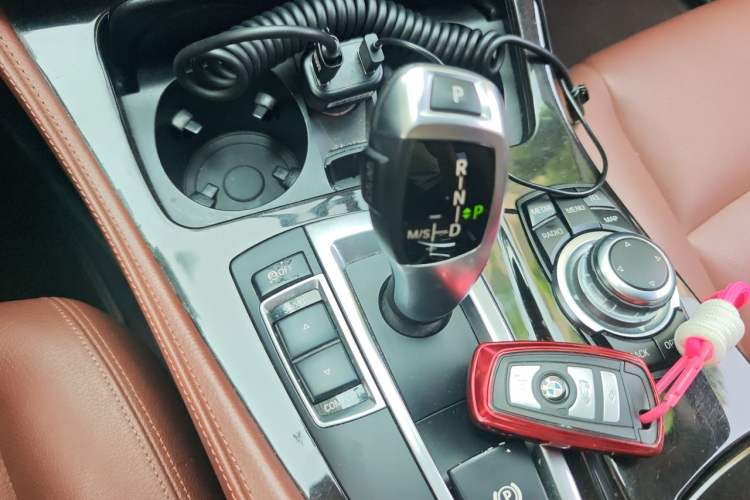 Used BMW 5 Series 2014 525Li Leading Model Gear Lever