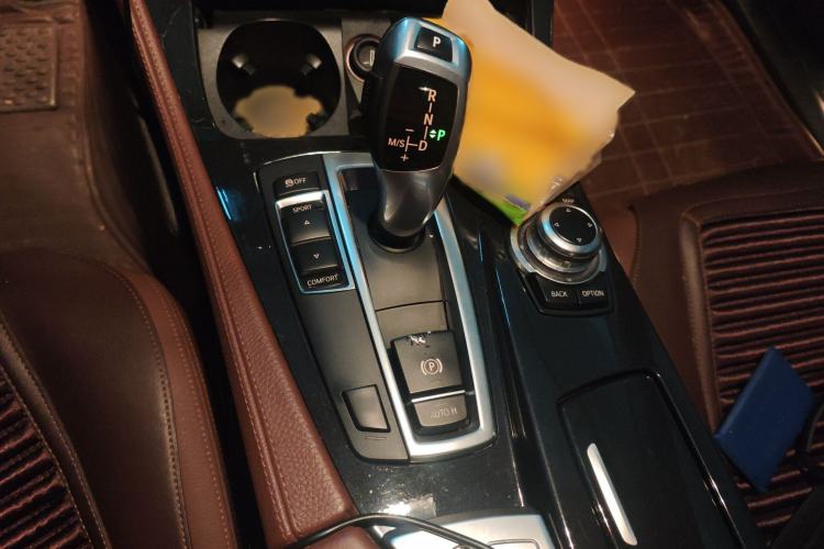 Used BMW 5 Series 2014 520Li Elegant Model Gear Lever