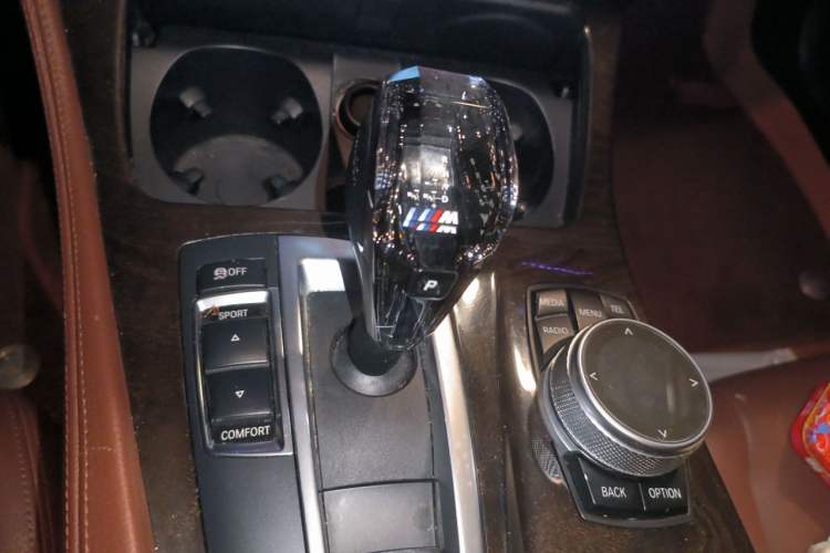 Used BMW 5 Series 2014 525Li Leading Model Gear Lever