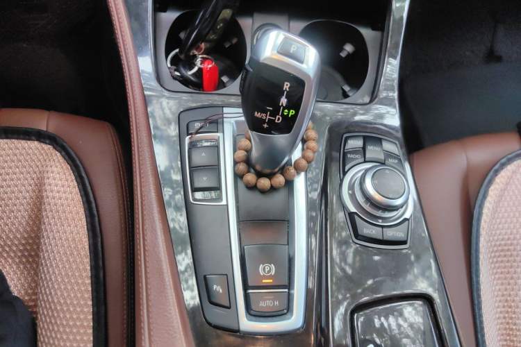 Used BMW 5 Series 2014 525Li Leading Model Gear Lever