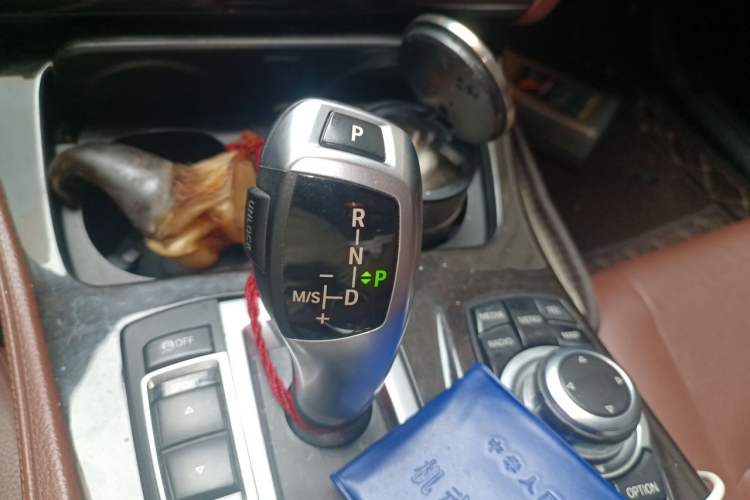 Used BMW 5 Series 2014 525Li Leading Model Gear Lever