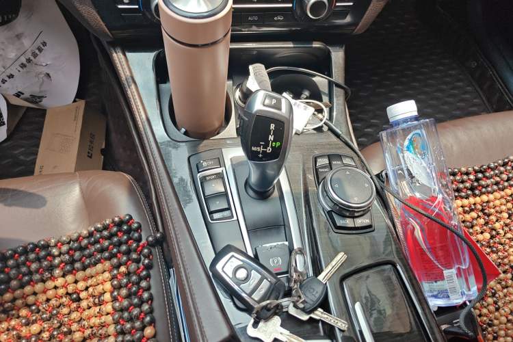 Used BMW 5 Series 2014 525Li Luxury Design Package Gear Lever