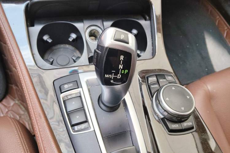 Used BMW 5 Series 2014 528Li Fashion Design Package Gear Lever