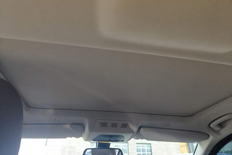 Used BMW 5 Series 2014 520Li Elegant Model Headliner