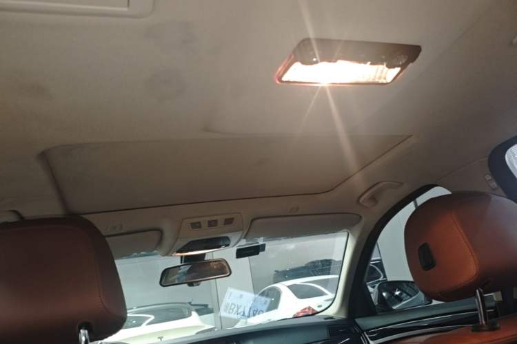Used BMW 5 Series 2014 520Li Elegant Model Headliner