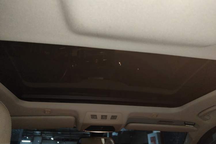 Used BMW 5 Series 2014 520Li Elegant Model Headliner