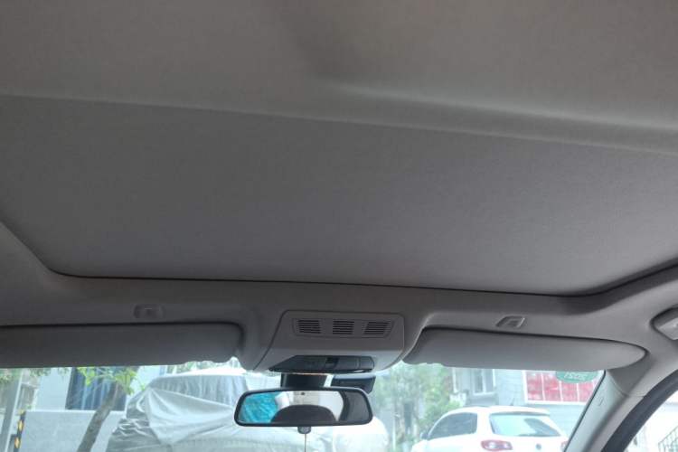 Used BMW 5 Series 2014 528Li Leading Model Headliner