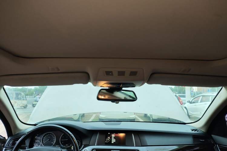 Used BMW 5 Series 2014 525Li Leading Model Headliner