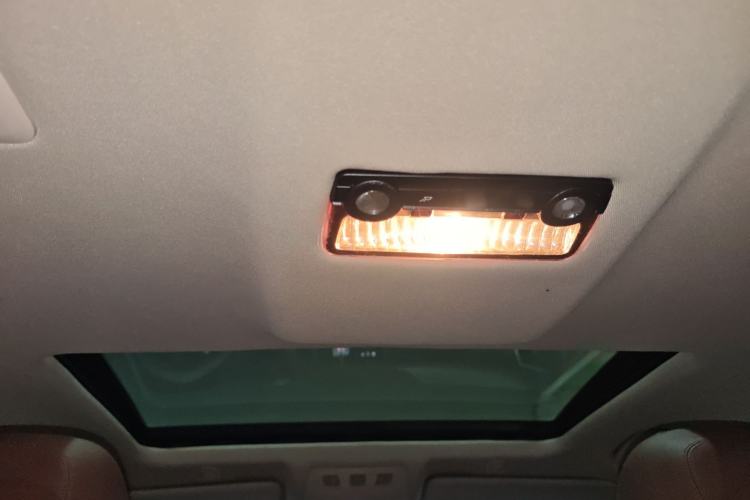 Used BMW 5 Series 2014 525Li Leading Model Headliner