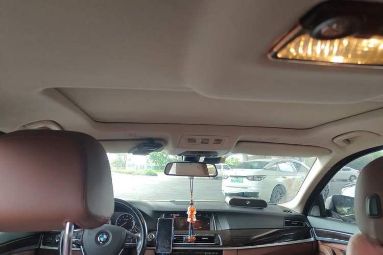 Used BMW 5 Series 2014 528Li Leading Model Headliner