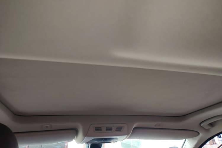 Used BMW 5 Series 2014 520Li Elegant Model Headliner