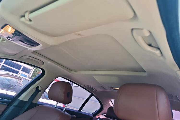 Used BMW 5 Series 2014 520Li Elegant Model Headliner