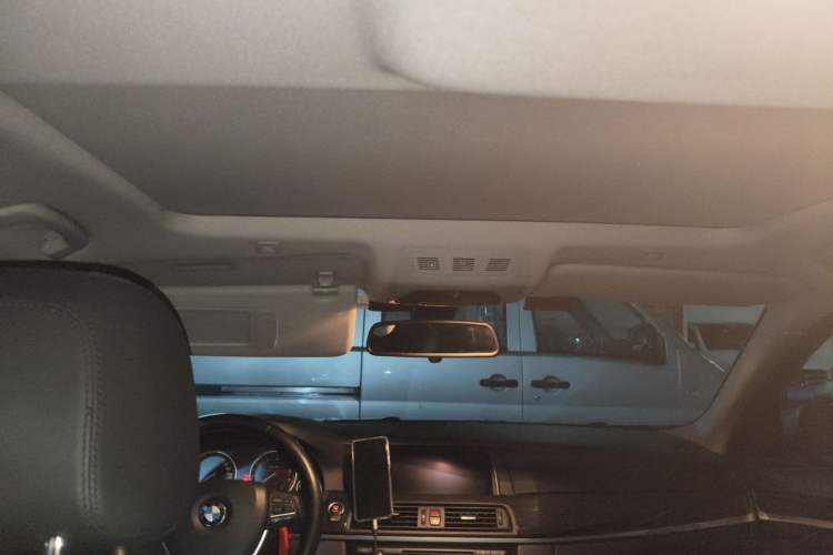 Used BMW 5 Series 2014 525Li Leading Model Headliner