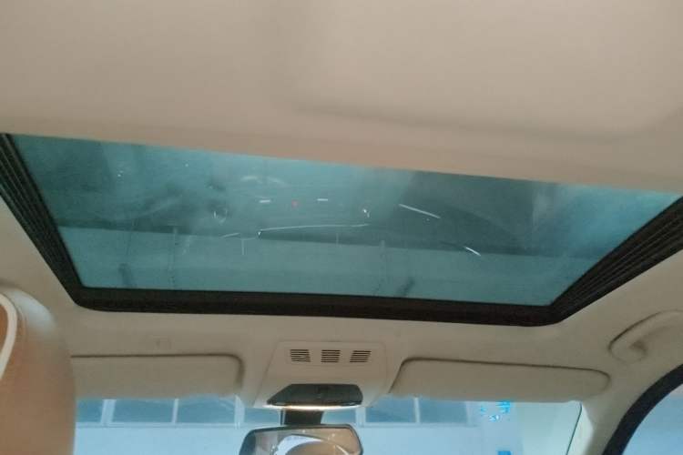 Used BMW 5 Series 2014 520i Elegant Edition Headliner