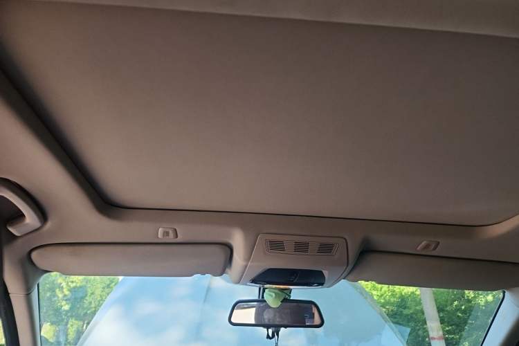Used BMW 5 Series 2014 520i Elegant Edition Headliner