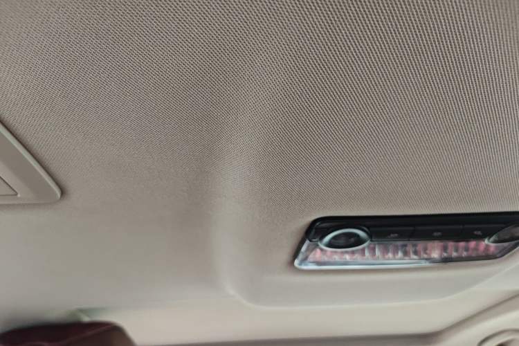 Used BMW 5 Series 2014 520Li Elegant Model Headliner