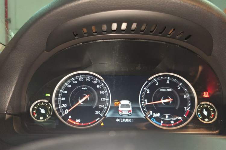 Used BMW 5 Series 2014 525Li Luxury Design Package Instrument Cluster