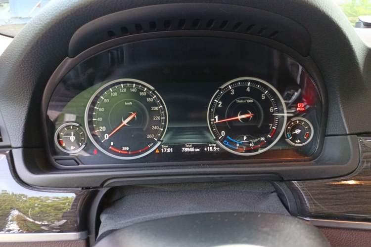 Used BMW 5 Series 2014 525Li Luxury Design Package Instrument Cluster