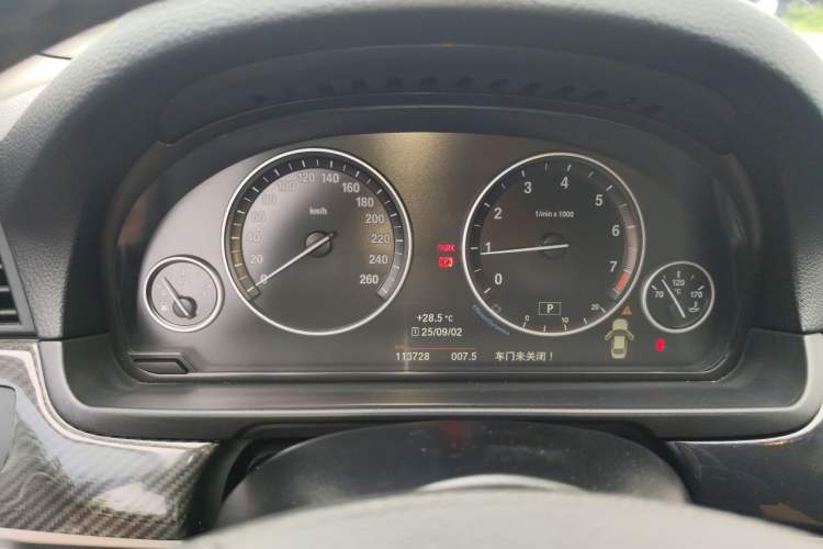 Used BMW 5 Series 2014 520Li Elegant Model Instrument Cluster