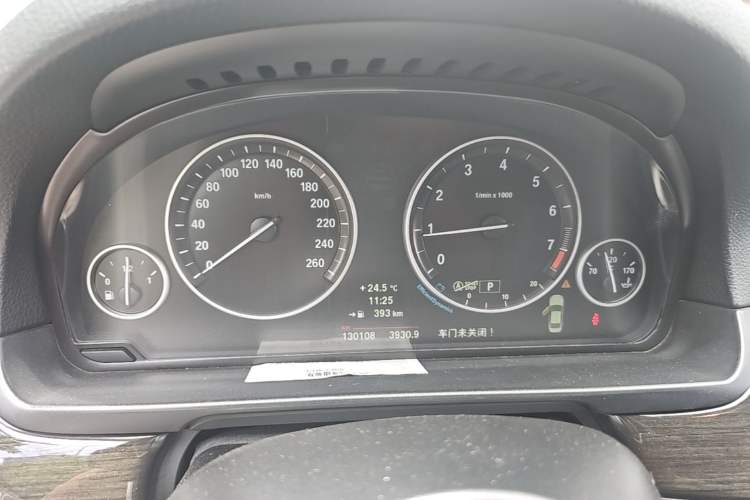 Used BMW 5 Series 2014 525Li Luxury Design Package Instrument Cluster