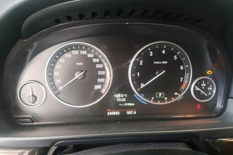 Used BMW 5 Series 2014 535Li Leading Model Instrument Cluster