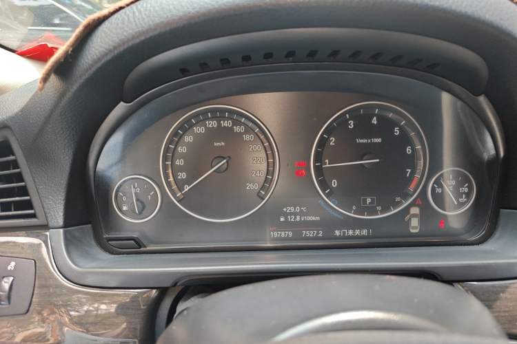 Used BMW 5 Series 2014 525Li Luxury Design Package Instrument Cluster