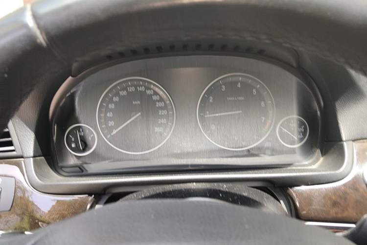 Used BMW 5 Series 2014 528Li Fashion Design Package Instrument Cluster