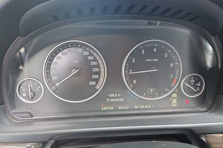 Used BMW 5 Series 2014 525Li Luxury Design Package Instrument Cluster