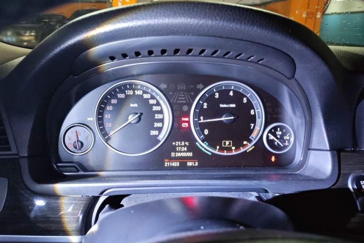 Used BMW 5 Series 2014 525Li Luxury Design Package Instrument Cluster