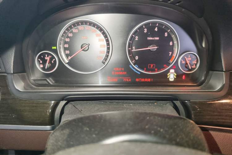 Used BMW 5 Series 2014 525Li Luxury Design Package Instrument Cluster