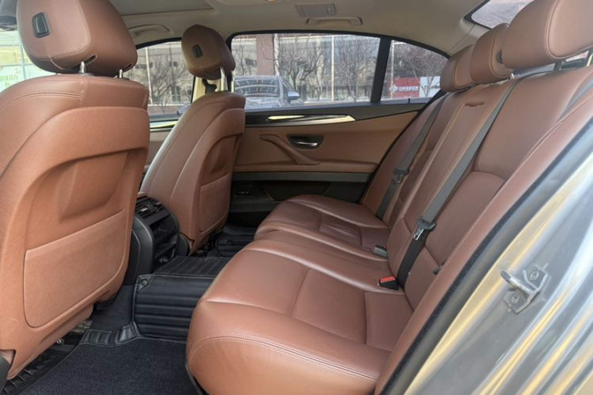 Used BMW 5 Series 2014 520Li Elegant Model Interior 2