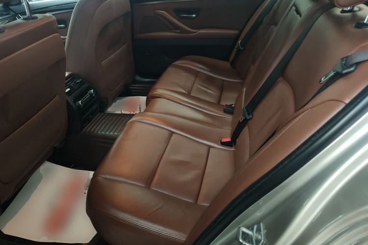 Used BMW 5 Series 2014 528Li Leading Model Interior 4