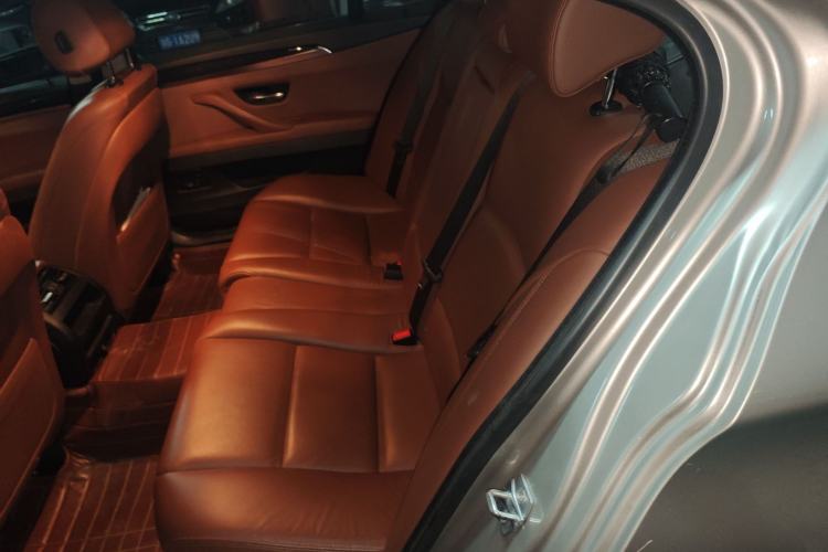 Used BMW 5 Series 2014 520Li Elegant Model Interior 4