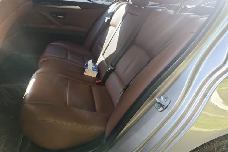 Used BMW 5 Series 2014 525Li Leading Model Interior 4