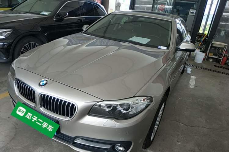 Used BMW 5 Series 2014 525Li Leading Model Guazi used car, China used car export, Used car for sale, Used  cars, Cheapest cars for sale