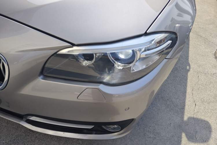 Used BMW 5 Series 2014 520Li Elegant Model Left Front Headlight