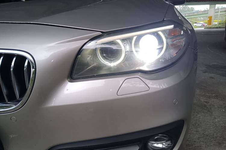 Used BMW 5 Series 2014 525Li Leading Model Left Front Headlight