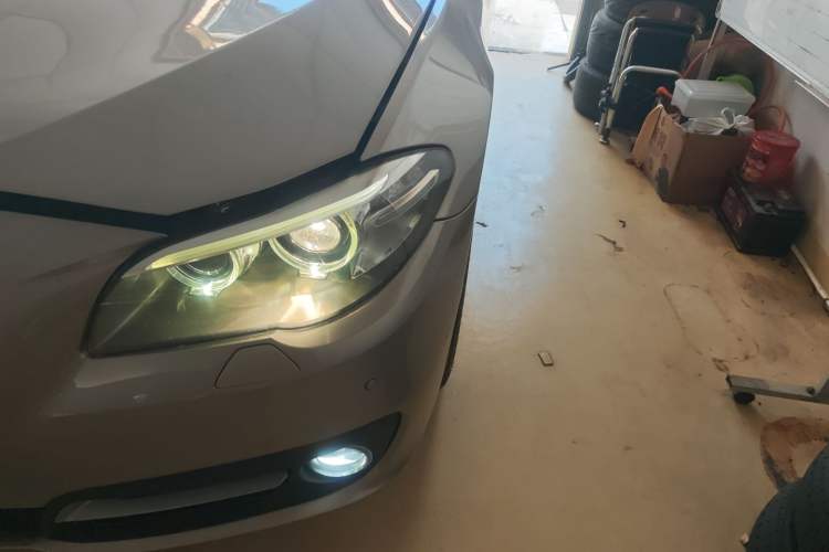 Used BMW 5 Series 2014 520Li Elegant Model Left Front Headlight