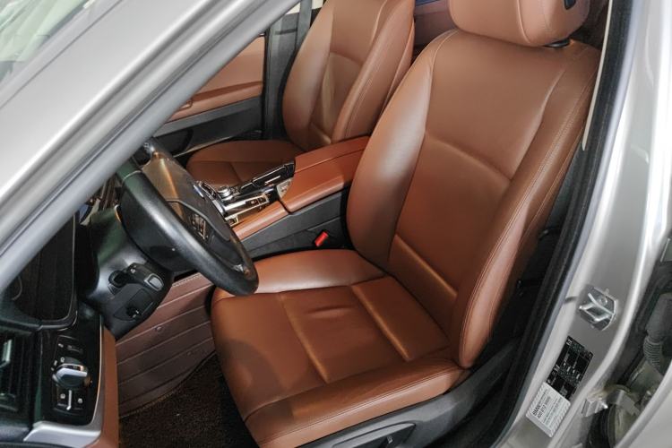 Used BMW 5 Series 2014 520Li Elegant Model Left Front Seat