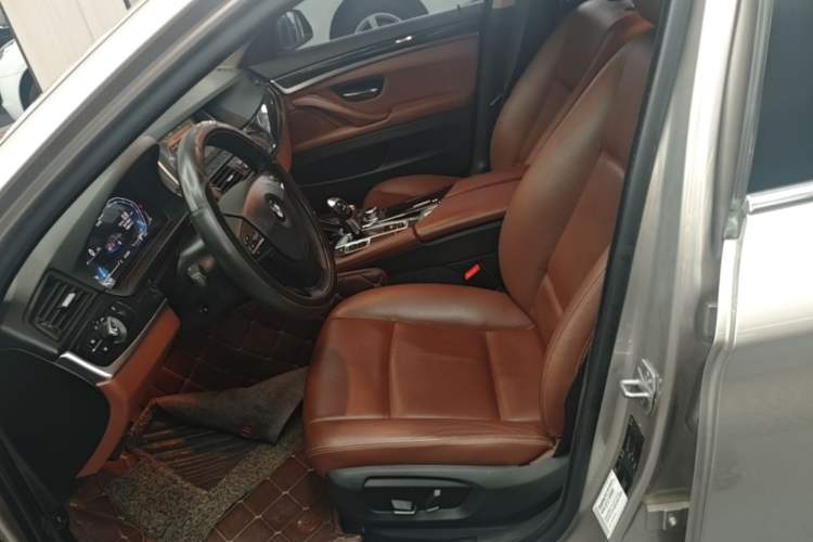 Used BMW 5 Series 2014 520Li Elegant Model Left Front Seat