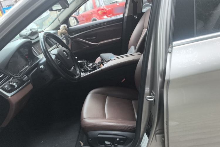 Used BMW 5 Series 2014 528Li Leading Model Left Front Seat