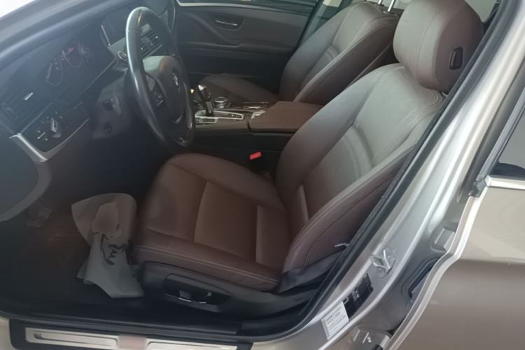 Used BMW 5 Series 2014 525Li Luxury Design Package Left Front Seat