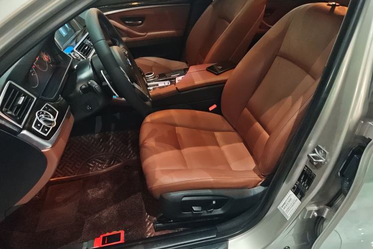 Used BMW 5 Series 2014 525Li Leading Model Left Front Seat