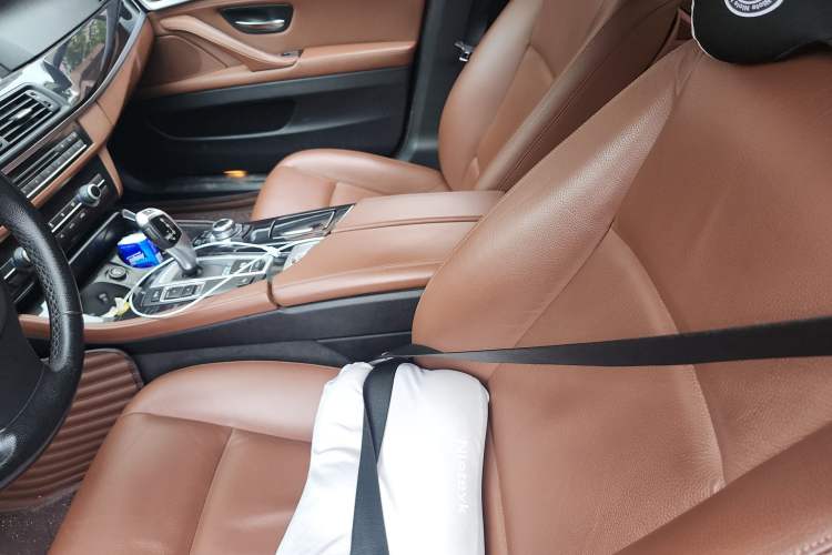 Used BMW 5 Series 2014 520Li Elegant Model Left Front Seat