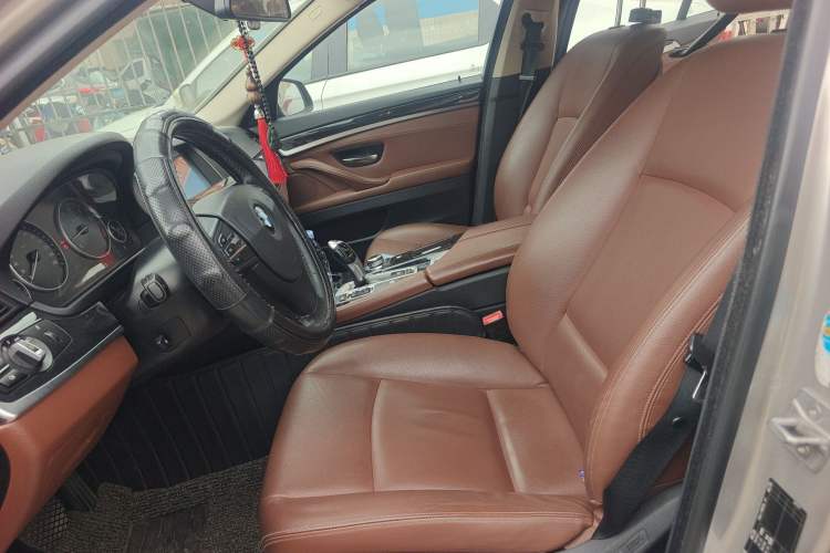 Used BMW 5 Series 2014 520Li Elegant Model Left Front Seat