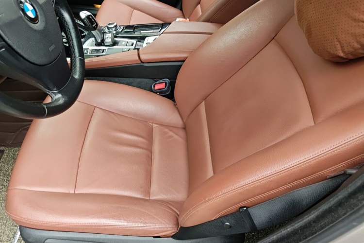 Used BMW 5 Series 2014 520Li Elegant Model Left Front Seat