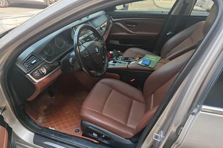 Used BMW 5 Series 2014 525Li Leading Model Left Front Seat